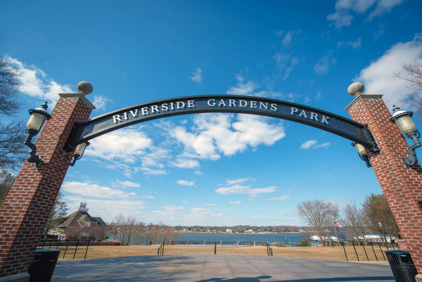 Riverside Gardens Park
