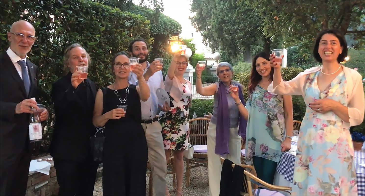 A toast in Rome to New Jersey wine!