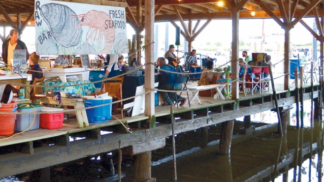 bivalve fishermans and farmers market at the wharf