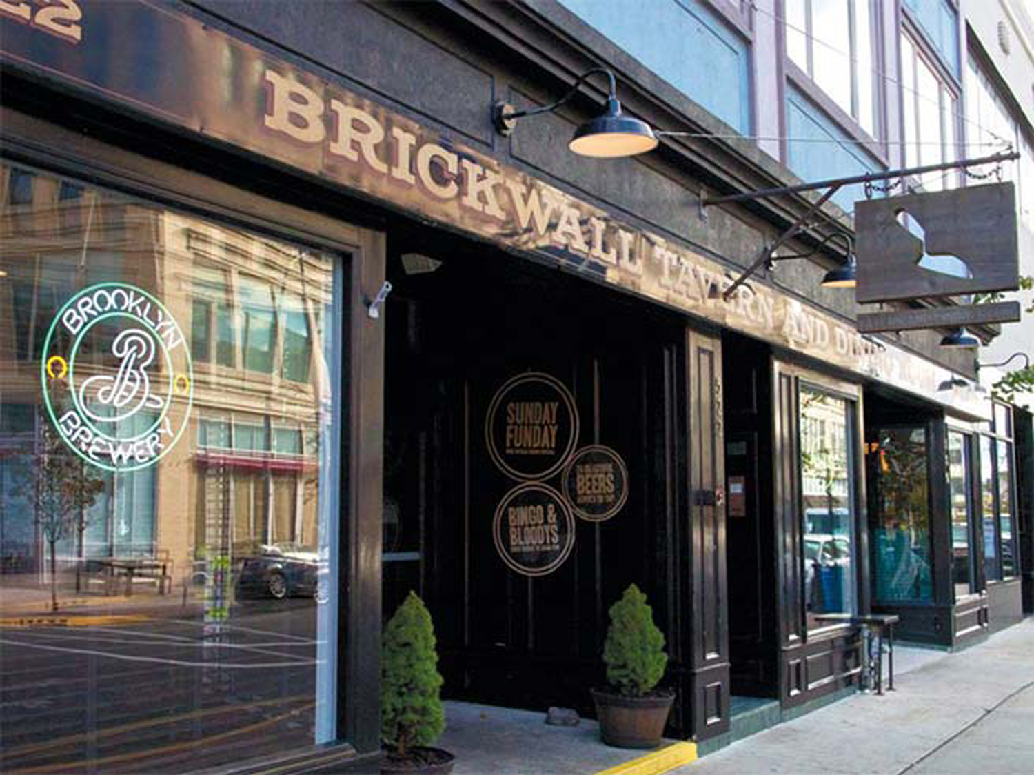 brickwall tavern
