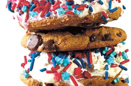 firecracker-cookie-sandwich